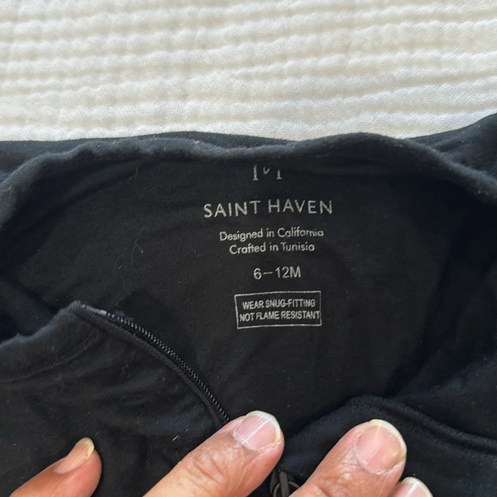Unisex snuggle up one piece Saint Haven